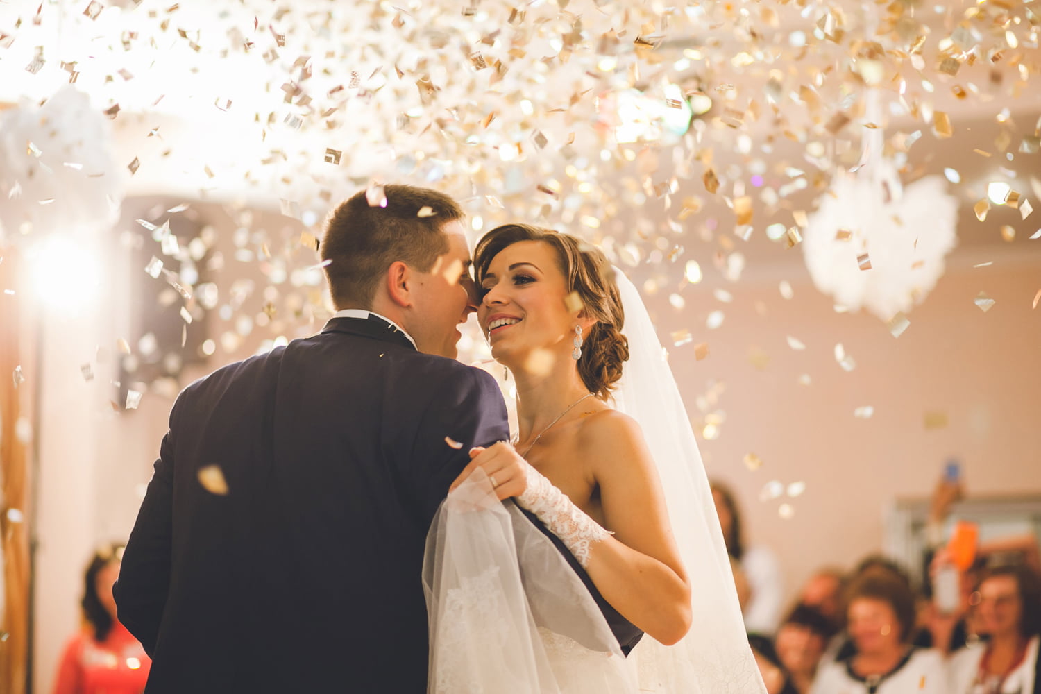 wedding-confetti